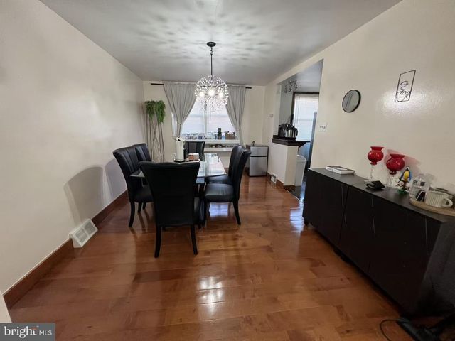 2413 VISTA ST, Philadelphia, PA 19152