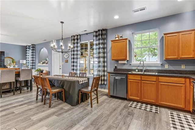 119 Bishops RCH, Smithfield, VA 23430