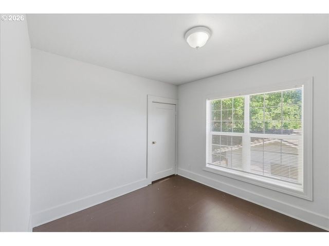 2242 C St, Forest Grove, OR 97116