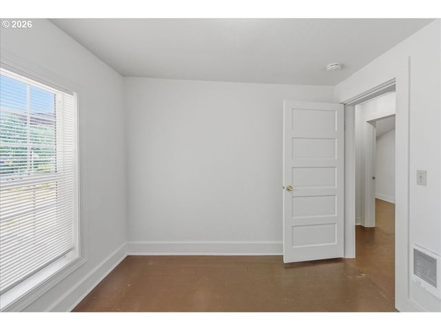 2242 C St, Forest Grove, OR 97116
