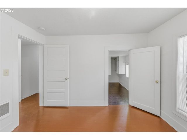 2242 C St, Forest Grove, OR 97116