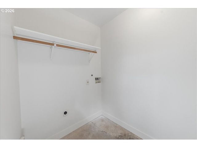 2242 C St, Forest Grove, OR 97116