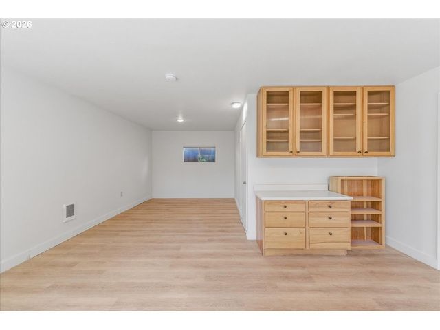 2242 C St, Forest Grove, OR 97116
