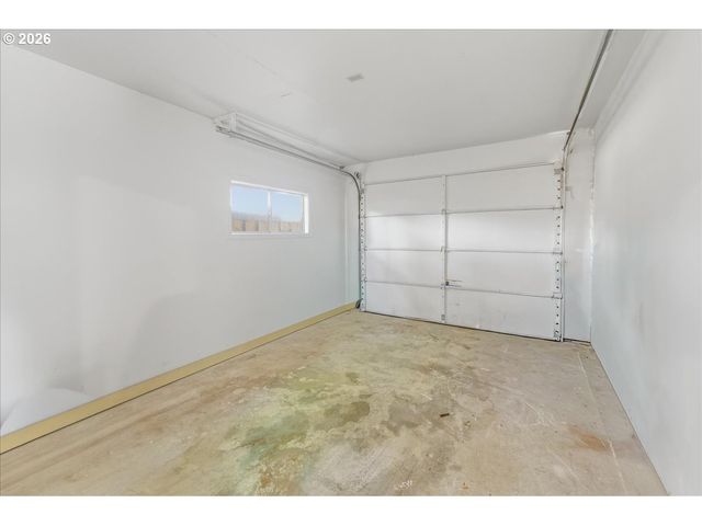 2242 C St, Forest Grove, OR 97116