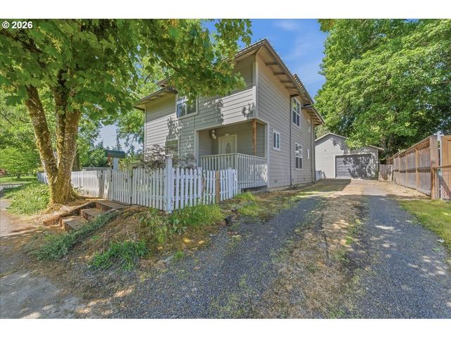 2242 C St, Forest Grove, OR 97116