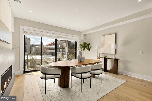 3726 R ST NW, Washington, DC 20007