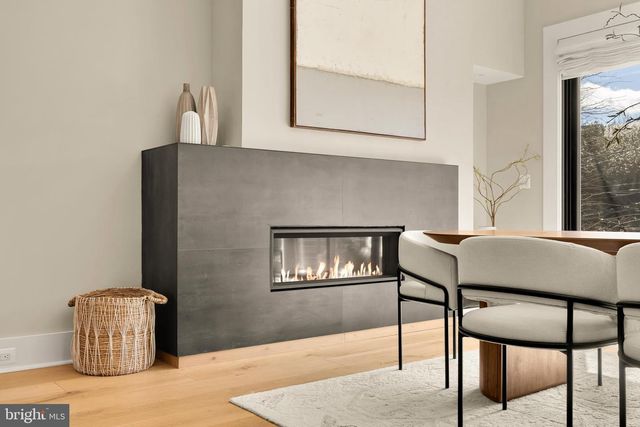 3726 R ST NW, Washington, DC 20007