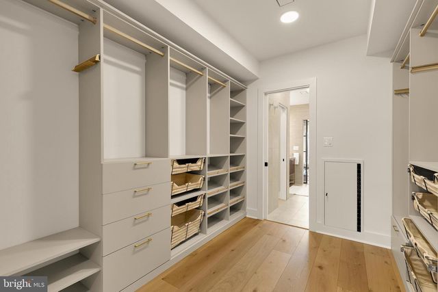 3726 R ST NW, Washington, DC 20007