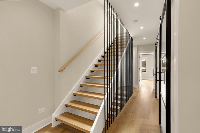 3726 R ST NW, Washington, DC 20007