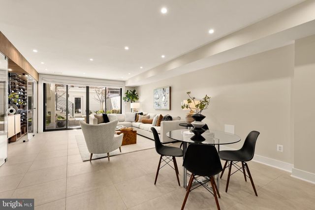 3726 R ST NW, Washington, DC 20007