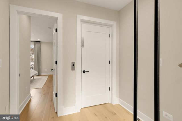 3726 R ST NW, Washington, DC 20007