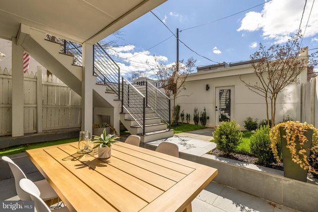 3726 R ST NW, Washington, DC 20007