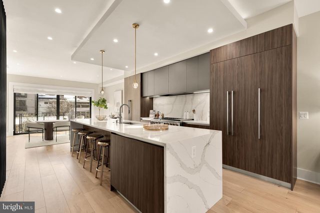 3726 R ST NW, Washington, DC 20007