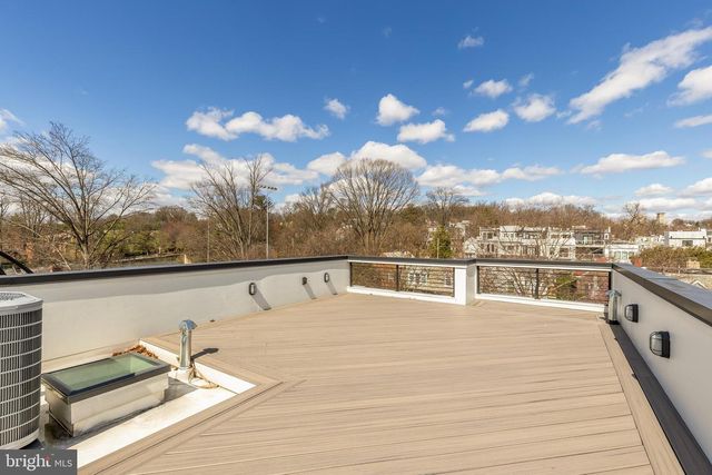 3726 R ST NW, Washington, DC 20007