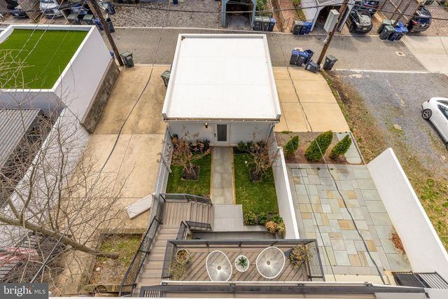 3726 R ST NW, Washington, DC 20007