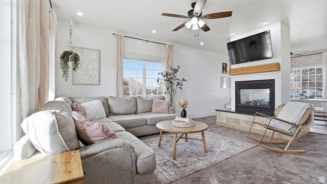 136 N 200 E, Santaquin, UT 84655