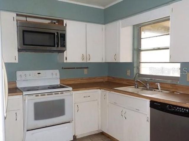 3621 NE 28TH TERRACE, Ocala, FL 34479