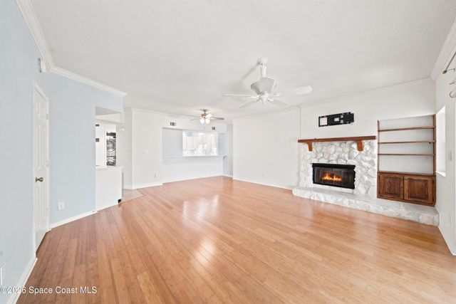 905 N Harbor City Boulevard 303, Melbourne, FL 32935