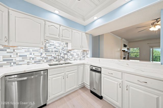 905 N Harbor City Boulevard 303, Melbourne, FL 32935