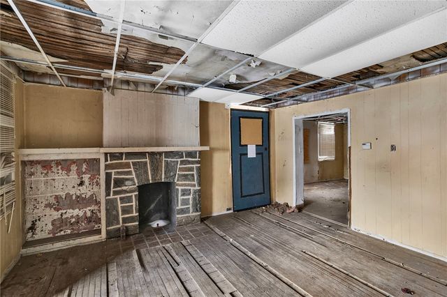1842 Montier St, Wilkinsburg, PA 15221