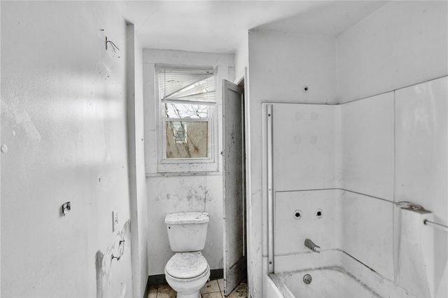 1842 Montier St, Wilkinsburg, PA 15221
