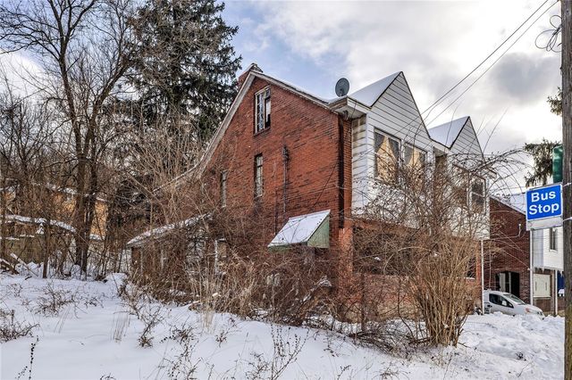 1842 Montier St, Wilkinsburg, PA 15221