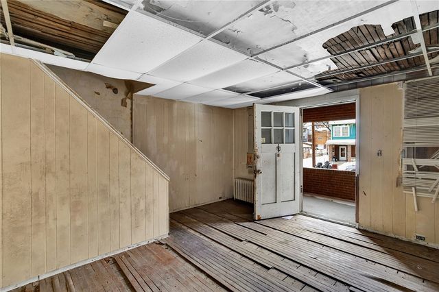 1842 Montier St, Wilkinsburg, PA 15221