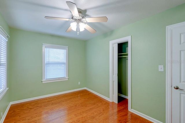 2576 17TH AVENUE N, St Petersburg, FL 33713