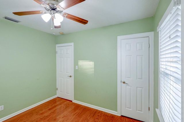 2576 17TH AVENUE N, St Petersburg, FL 33713