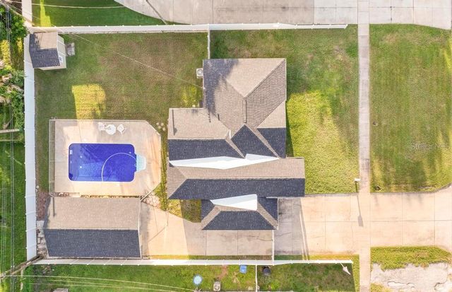 2576 17TH AVENUE N, St Petersburg, FL 33713