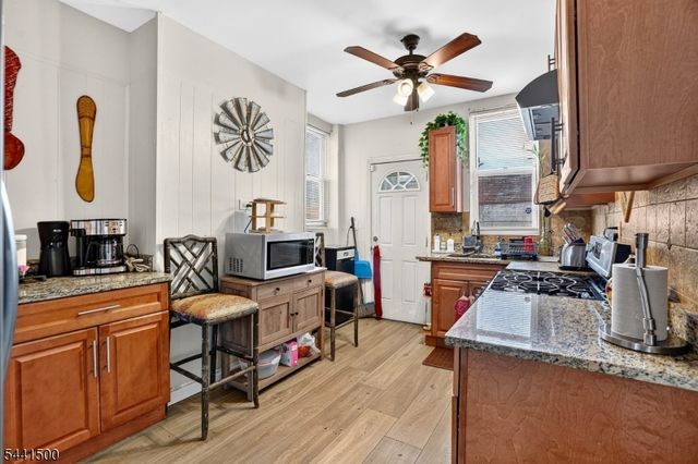 630 Madison Ave, Paterson City, NJ 07514
