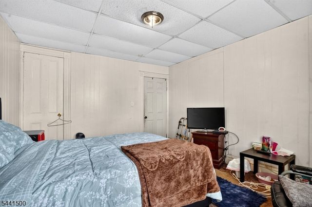 630 Madison Ave, Paterson City, NJ 07514