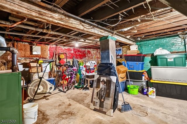 630 Madison Ave, Paterson City, NJ 07514