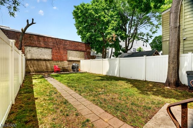 630 Madison Ave, Paterson City, NJ 07514