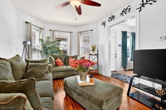 630 Madison Ave, Paterson City, NJ 07514