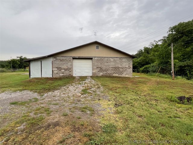 2532 Highway 82 N, Salina, OK 74365