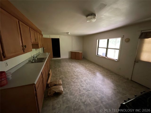2532 Highway 82 N, Salina, OK 74365