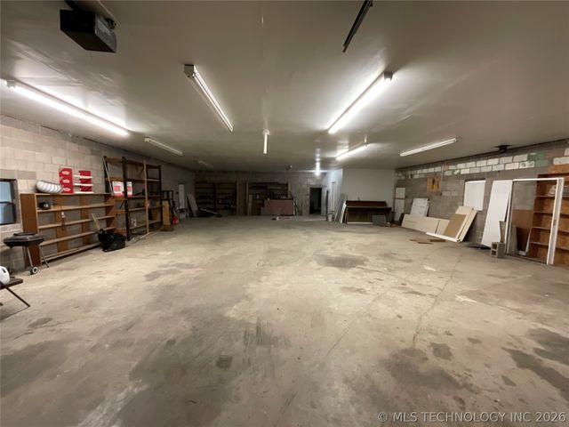 2532 Highway 82 N, Salina, OK 74365