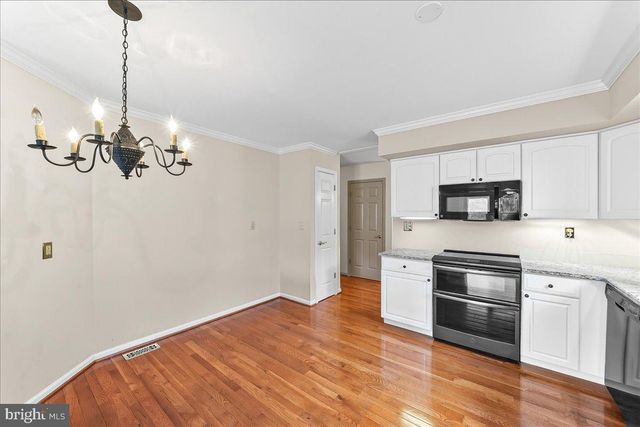418 E GLENVIEW DR, West Grove, PA 19390