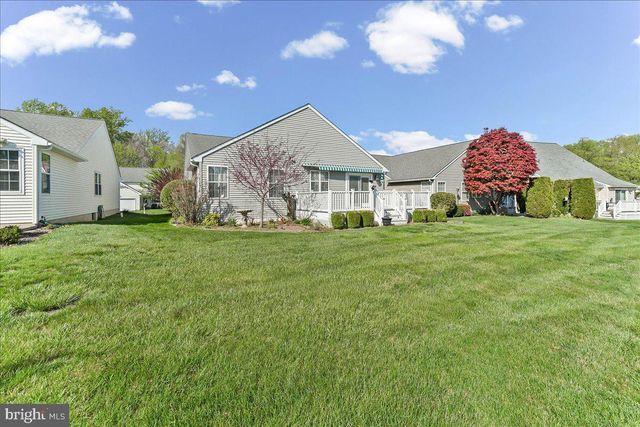 418 E GLENVIEW DR, West Grove, PA 19390