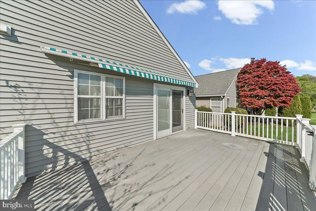 418 E GLENVIEW DR, West Grove, PA 19390