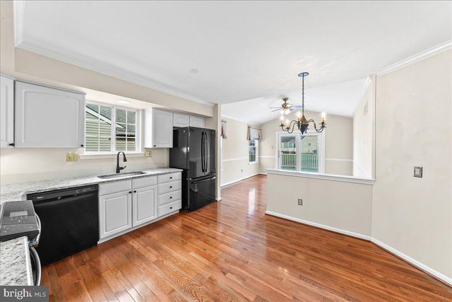 418 E GLENVIEW DR, West Grove, PA 19390