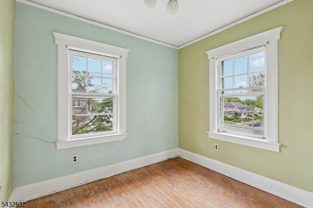 326 Thompson Ave, Roselle Boro, NJ 07203