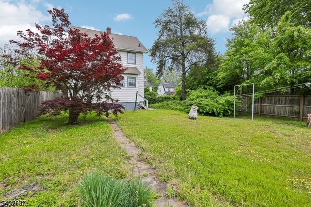 326 Thompson Ave, Roselle Boro, NJ 07203