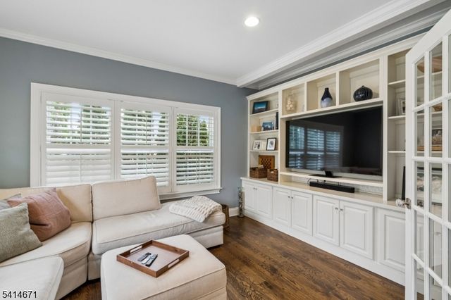 44 Millbrook Rd, Harding Twp., NJ 07976