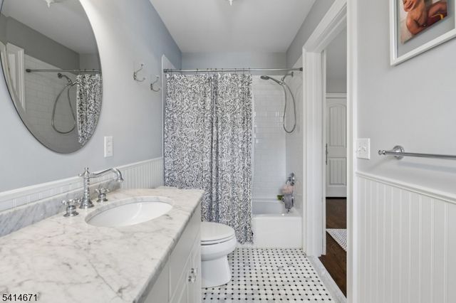 44 Millbrook Rd, Harding Twp., NJ 07976