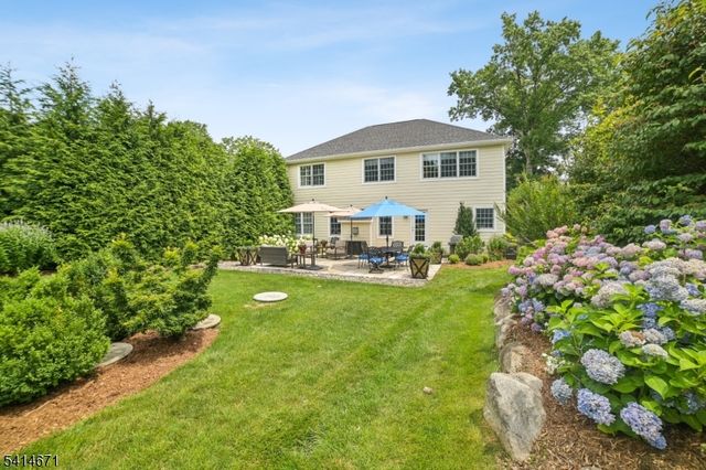 44 Millbrook Rd, Harding Twp., NJ 07976