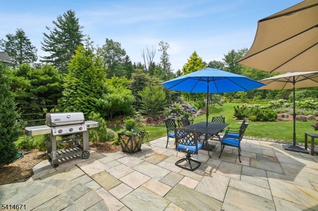 44 Millbrook Rd, Harding Twp., NJ 07976