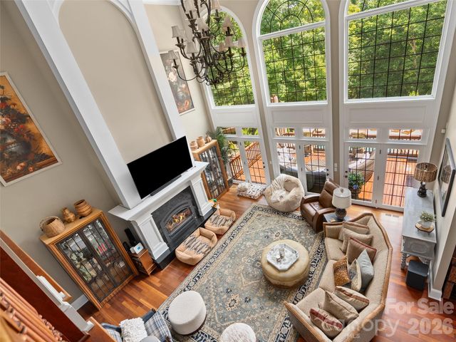 413 Barrington Drive, Asheville, NC 28803
