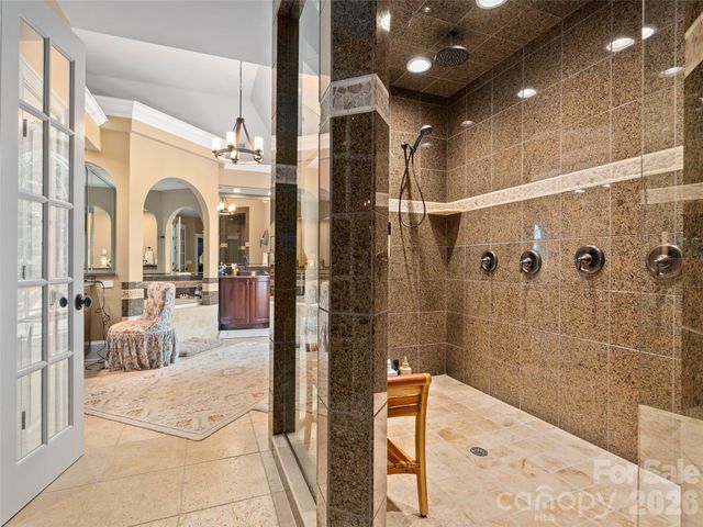 413 Barrington Drive, Asheville, NC 28803